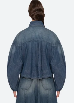 Outerwear><noscript><img width=