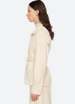 Outerwear><noscript><img width=