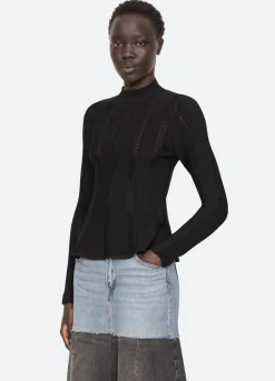 Sweaters|Tops><noscript><img width=