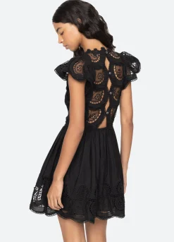 Dresses><noscript><img width=