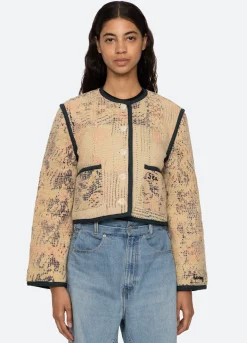 Outerwear><noscript><img width=