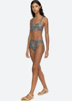 Swimwear><noscript><img width=