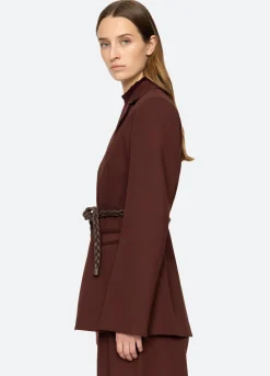 Outerwear><noscript><img width=