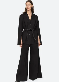 Outerwear><noscript><img width=