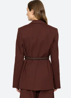 Outerwear><noscript><img width=