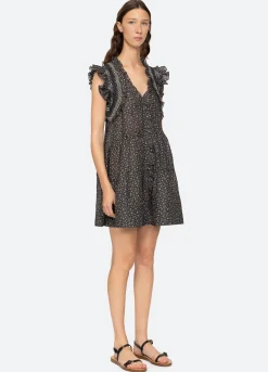 Dresses><noscript><img width=