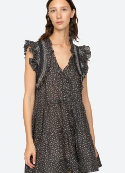 Dresses><noscript><img width=