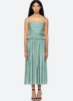 Dresses><noscript><img width=