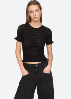 Sweaters|Tops><noscript><img width=