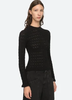 Sweaters|Tops><noscript><img width=