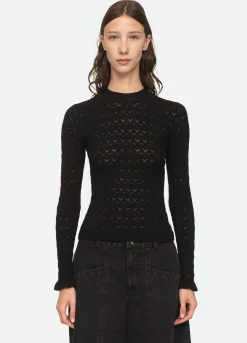 Sweaters|Tops><noscript><img width=