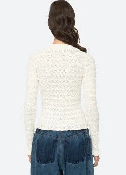Sweaters|Tops><noscript><img width=