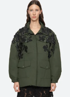 Outerwear><noscript><img width=