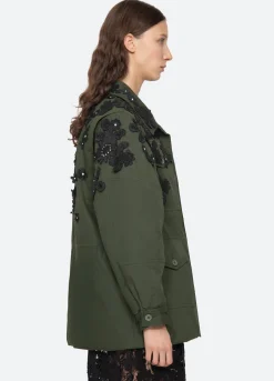 Outerwear><noscript><img width=