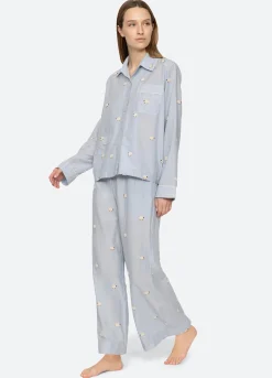 Sleepwear><noscript><img width=