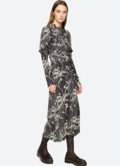 Dresses><noscript><img width=