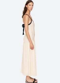 Dresses><noscript><img width=