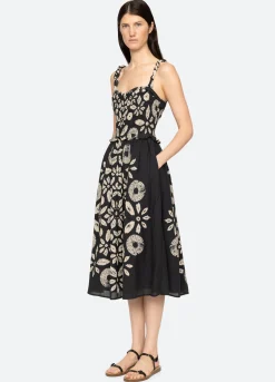 Dresses><noscript><img width=