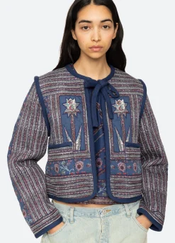 Outerwear><noscript><img width=