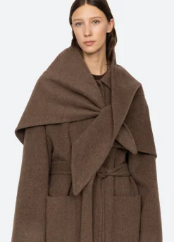 Outerwear><noscript><img width=